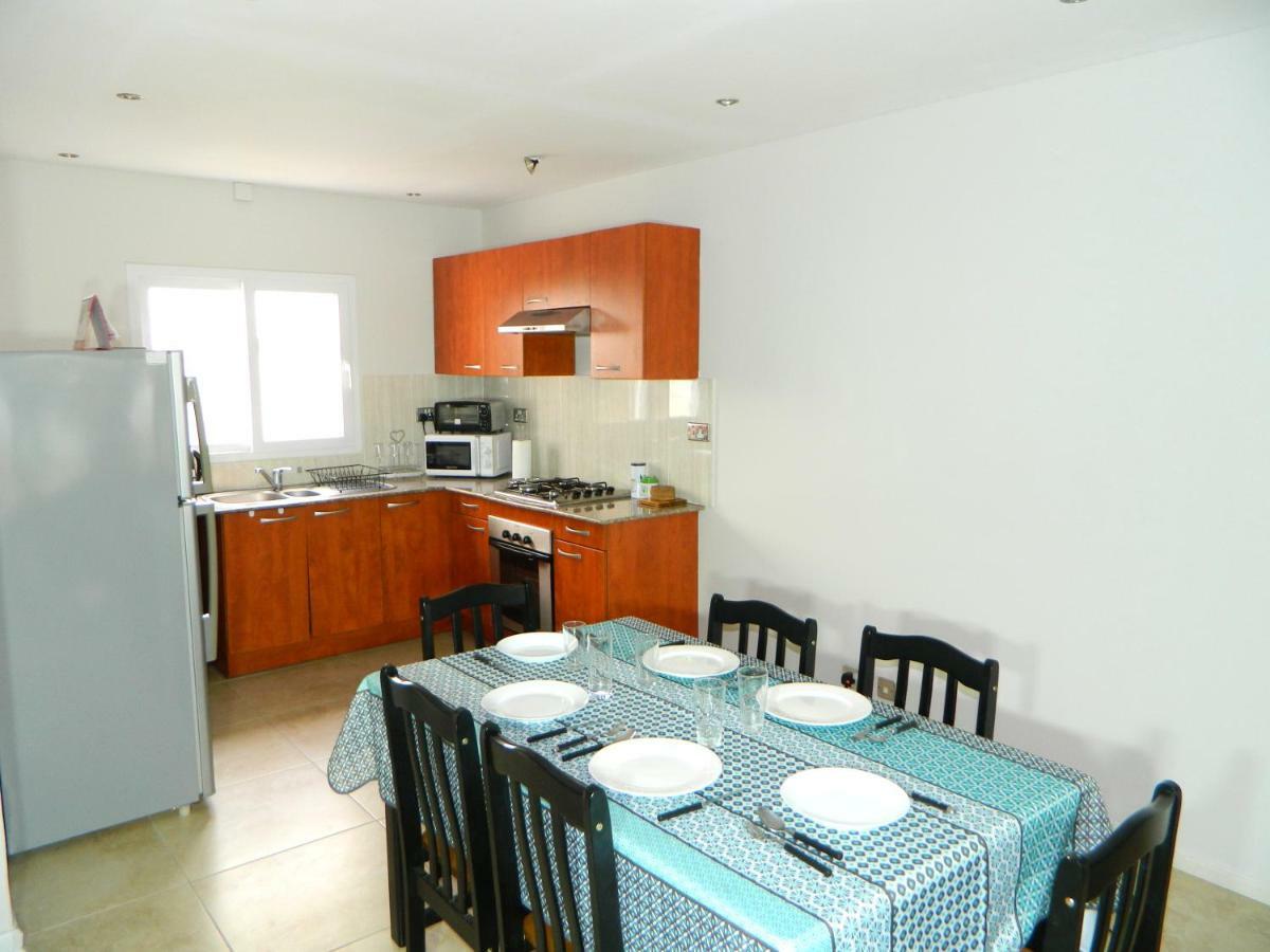 Ariel Beach Villa* Grand-Baie Kültér fotó